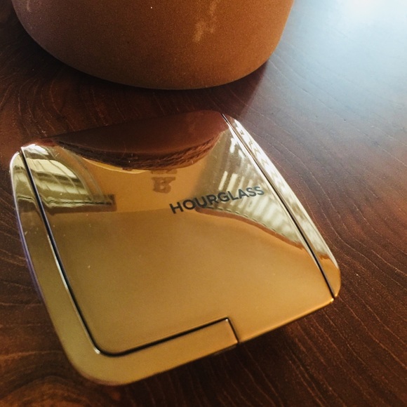 Hourglass Other - 🚩Hourglass Ambient blush
